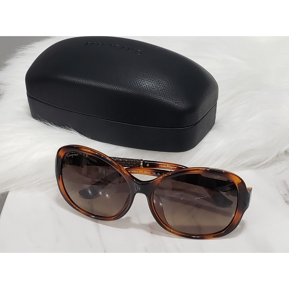 NEW WOMENS Salvatore Ferragamo SF744SLA-214-59-15-135 Tortoise Sunglasses CASE